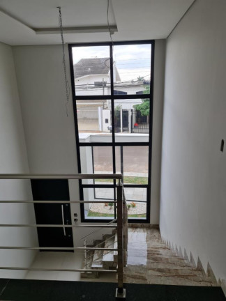 Imagem Casa com 3 Quartos à Venda,  em Jardim Tóquio - Maringá