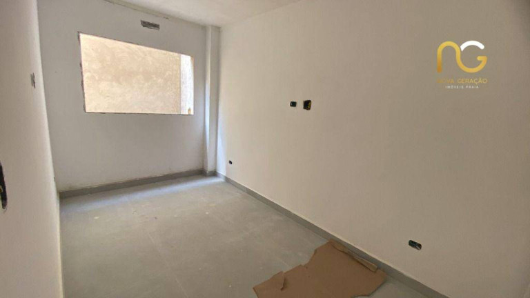 Imagem Casa com 2 Quartos à Venda, 44 m² em Vila Guilhermina - Praia Grande Imagem Casa com 2 Quartos à Venda, 44 m² em Vila Guilhermina - Praia Grande
