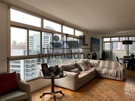 Apartamento com 3 Quartos à Venda, 219 m² em Jardim Paulistano - São Paulo