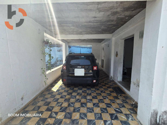 Imagem Casa com 5 Quartos à Venda, 197 m² em Califórnia - Nova Iguaçu Imagem Casa com 5 Quartos à Venda, 197 m² em Califórnia - Nova Iguaçu