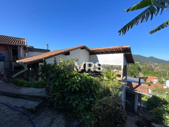 Imagem Casa com 3 Quartos à Venda, 250 m² em Granja Guarani - Teresópolis