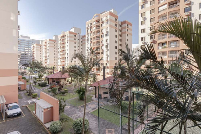 Imagem Apartamento com 3 Quartos à Venda, 70 m² em Cristo Redentor - Porto Alegre Imagem Apartamento com 3 Quartos à Venda, 70 m² em Cristo Redentor - Porto Alegre
