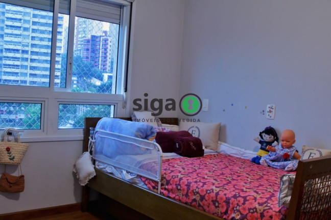 Imagem Apartamento com 4 Quartos à Venda, 256 m² em Panamby - São Paulo