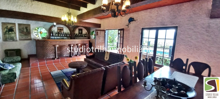 Imagem Casa com 4 Quartos à Venda, em Santa Tereza - Ilhabela Imagem Casa com 4 Quartos à Venda, em Santa Tereza - Ilhabela