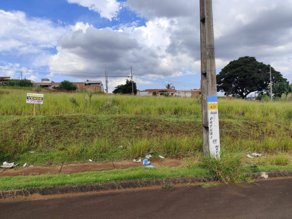 Terreno à Venda, 288 m² em Jardim Interlagos Ii - Arapongas