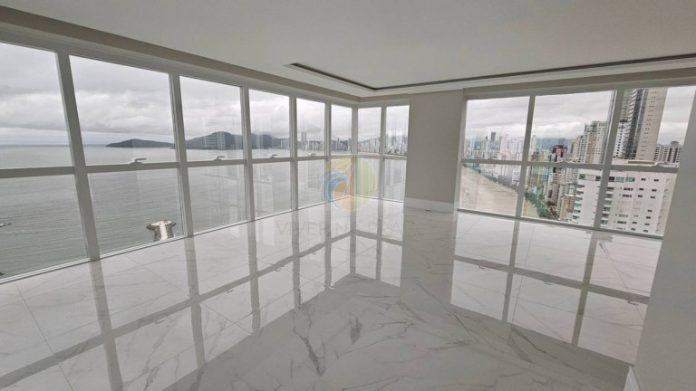 Imagem Cobertura com 4 Quartos à Venda, 301 m² em Pioneiros - Balneário Camboriú Imagem Cobertura com 4 Quartos à Venda, 301 m² em Pioneiros - Balneário Camboriú