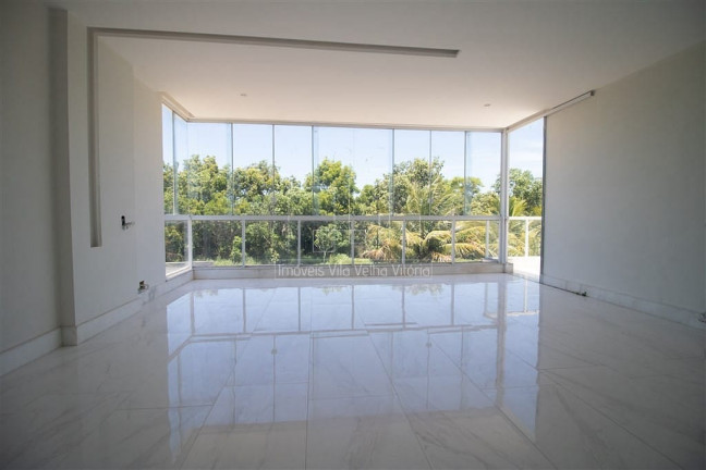 Imagem Casa com 5 Quartos à Venda, 320 m² em Interlagos - Vila Velha Imagem Casa com 5 Quartos à Venda, 320 m² em Interlagos - Vila Velha