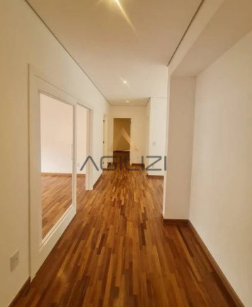 Imagem Casa com 4 Quartos à Venda, 520 m² em Alphaville Residencial Um - Barueri Imagem Casa com 4 Quartos à Venda, 520 m² em Alphaville Residencial Um - Barueri