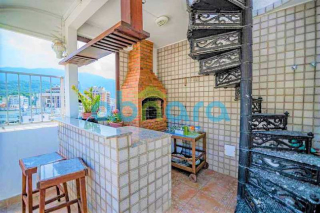 Imagem Cobertura com 4 Quartos à Venda, 270 m² em Leblon - Rio De Janeiro Imagem Cobertura com 4 Quartos à Venda, 270 m² em Leblon - Rio De Janeiro
