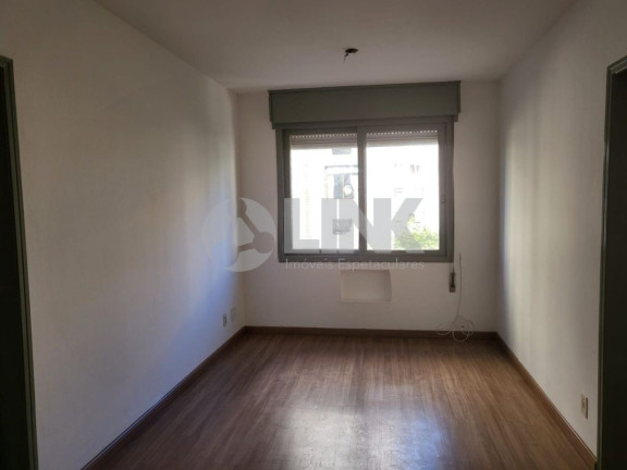 Imagem Apartamento com 2 Quartos à Venda, 61 m² em Menino Deus - Porto Alegre Imagem Apartamento com 2 Quartos à Venda, 61 m² em Menino Deus - Porto Alegre