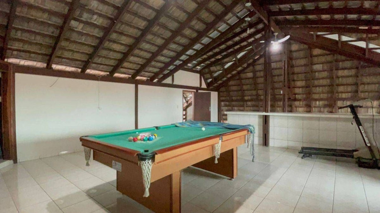 Imagem Casa com 3 Quartos para Temporada, 327 m² em Itapema Do Norte - Itapoá