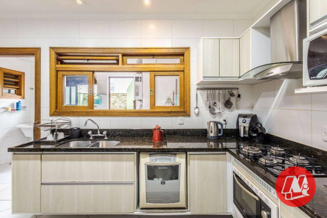 Imagem Apartamento com 3 Quartos à Venda, 201 m² em Vila Ipiranga - Porto Alegre