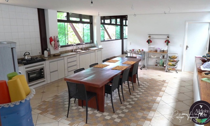 Imagem Casa de Condomínio com 5 Quartos à Venda, 1.333 m² em Residencial Aldeia Do Vale - Goiânia