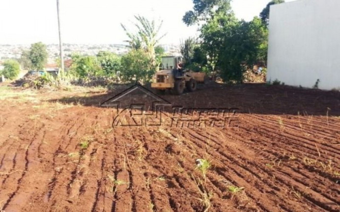 Imóvel à Venda, 3.800 m² em Vila Dos Lavradores - Botucatu