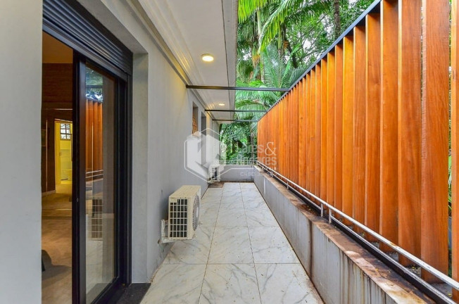 Imagem Casa com 4 Quartos à Venda, 1.117 m² em Jardim América - São Paulo Imagem Casa com 4 Quartos à Venda, 1.117 m² em Jardim América - São Paulo
