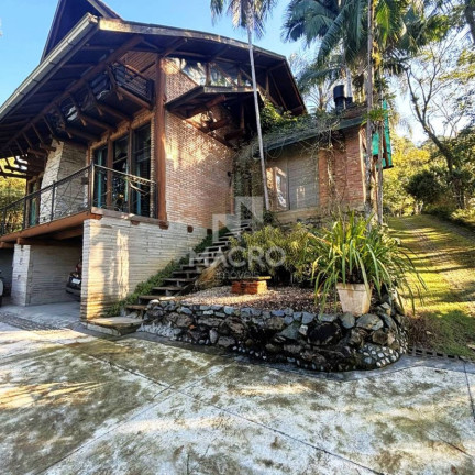 Imagem Casa com 3 Quartos à Venda, 392 m² em Jaraguá 99 - Jaraguá Do Sul