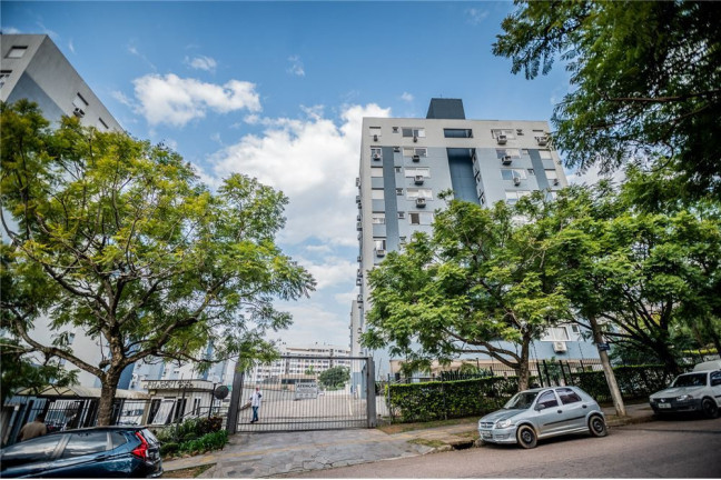 Imagem Imóvel com 3 Quartos à Venda, em Jardim Europa - Porto Alegre Imagem Imóvel com 3 Quartos à Venda, em Jardim Europa - Porto Alegre