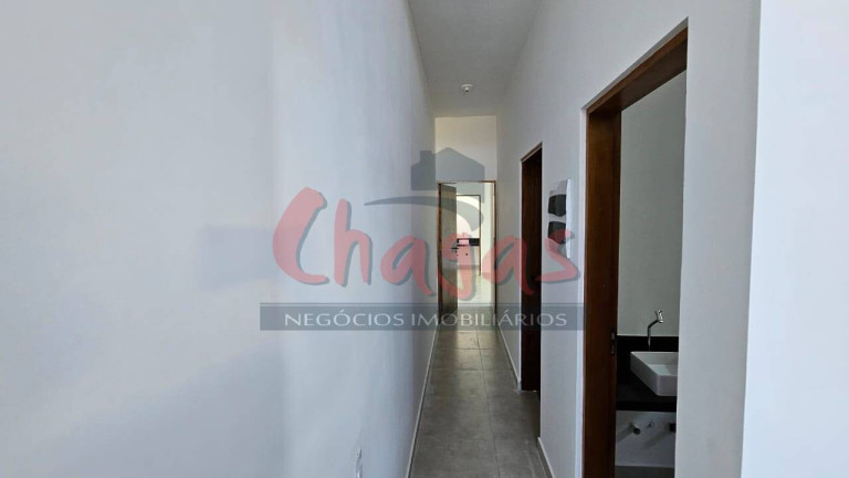 Imagem Casa com 2 Quartos à Venda, 130 m² em Golfinhos - Caraguatatuba
