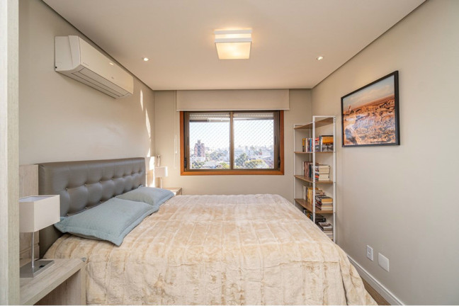 Imagem Apartamento com 2 Quartos à Venda, 83 m² em Santana - Porto Alegre Imagem Apartamento com 2 Quartos à Venda, 83 m² em Santana - Porto Alegre