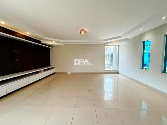 Imagem Casa com 3 Quartos à Venda, 500 m² em Vicente Pires - Brasília Imagem Casa com 3 Quartos à Venda, 500 m² em Vicente Pires - Brasília