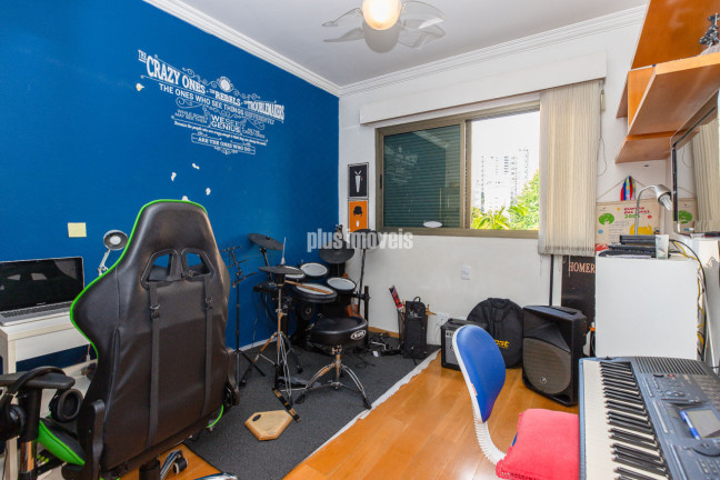 Imagem Apartamento com 3 Quartos à Venda, 151 m² em Real Parque - São Paulo