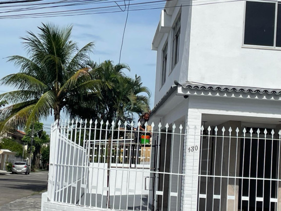 Imagem Imóvel com 5 Quartos à Venda, 375 m² em Campo Grande - Rio De Janeiro Imagem Imóvel com 5 Quartos à Venda, 375 m² em Campo Grande - Rio De Janeiro