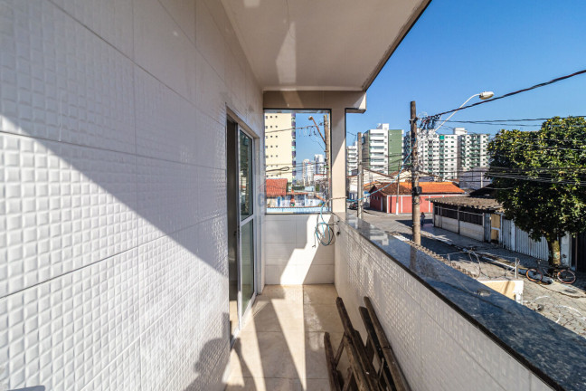 Imagem Casa com 2 Quartos à Venda, 60 m²