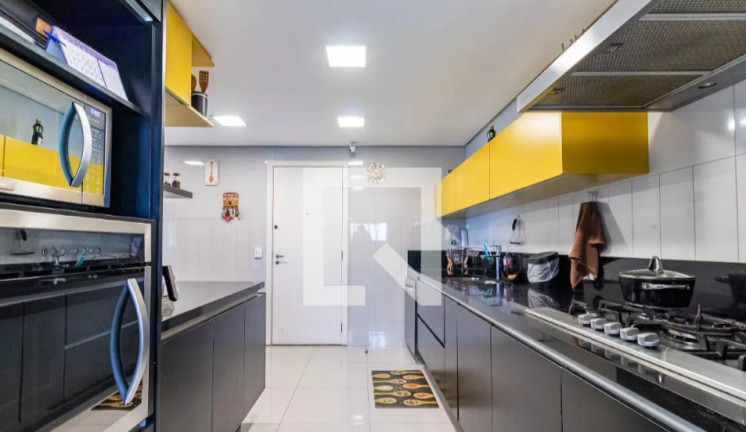 Imagem Apartamento com 3 Quartos à Venda, 195 m² em Jardim Marajoara - São Paulo Imagem Apartamento com 3 Quartos à Venda, 195 m² em Jardim Marajoara - São Paulo