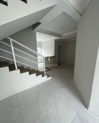 Imagem Sobrado com 3 Quartos à Venda, 119 m² em Piçarras - Guaratuba