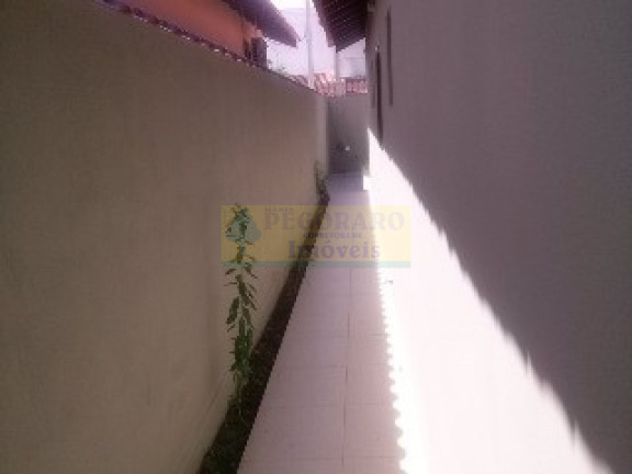 Imagem Casa com 3 Quartos à Venda, em Sumare - Caraguatatuba Imagem Casa com 3 Quartos à Venda, em Sumare - Caraguatatuba