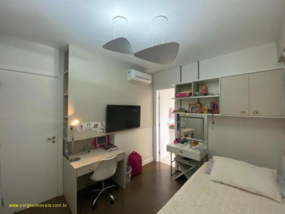 Imagem Imóvel com 4 Quartos à Venda, 160 m² em Itaigara - Salvador Imagem Imóvel com 4 Quartos à Venda, 160 m² em Itaigara - Salvador