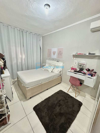 Imagem Casa com 2 Quartos à Venda, 67 m² em Quietude - Praia Grande