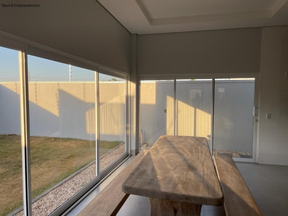 Imagem Imóvel com 3 Quartos à Venda,  em Sinop - Sinop