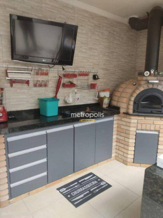 Imagem Casa com 5 Quartos à Venda ou Locação, 300 m² em Vila Camilópolis - Santo André Imagem Casa com 5 Quartos à Venda ou Locação, 300 m² em Vila Camilópolis - Santo André