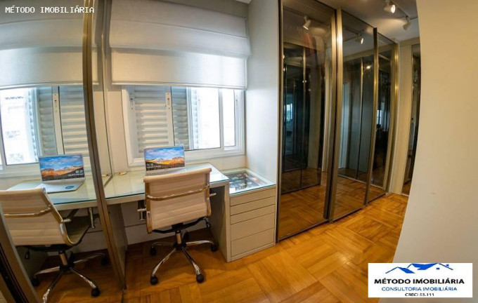 Imagem Apartamento com 4 Quartos à Venda, 370 m² em Moema - São Paulo