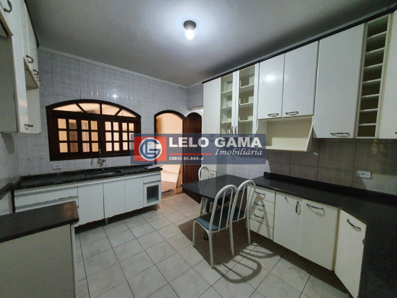 Imagem Casa à Venda, 273 m² em Centro - Carapicuíba Imagem Casa à Venda, 273 m² em Centro - Carapicuíba