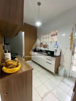 Imagem Casa com 2 Quartos à Venda, 70 m² em Palmeiras - Cabo Frio