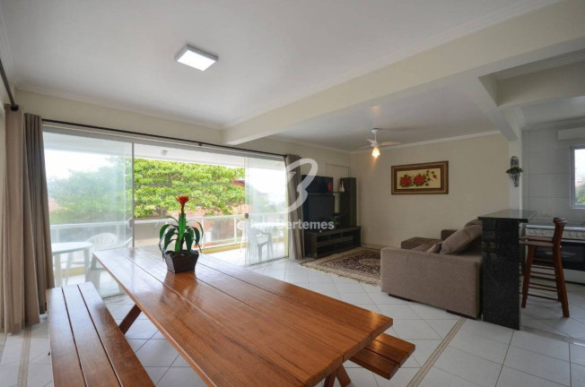 Imagem Apartamento com 3 Quartos para Temporada,  em Mariscal - Bombinhas