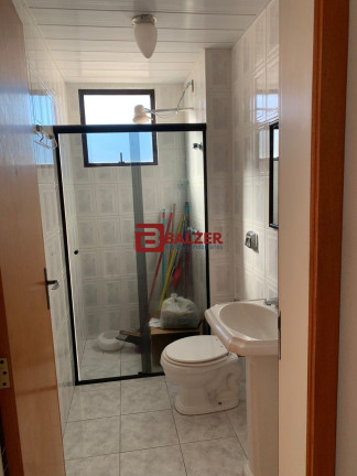 Imagem Apartamento com 2 Quartos à Venda, 126 m² em Centro - Florianópolis