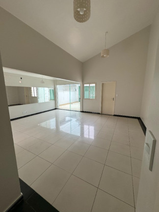 Imagem Casa com 3 Quartos à Venda, 143 m² em Flores - Manaus