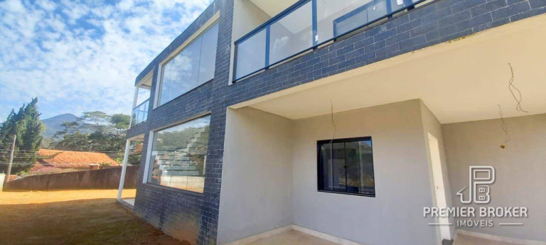 Imagem Casa com 5 Quartos à Venda, 410 m² em Golfe - Teresópolis