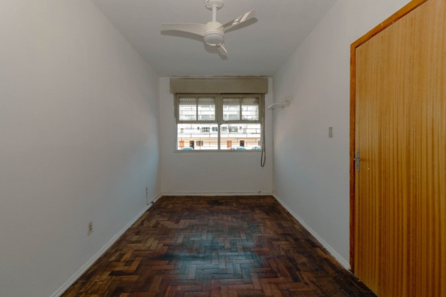 Imagem Imóvel com 2 Quartos à Venda, em Petrópolis - Porto Alegre Imagem Imóvel com 2 Quartos à Venda, em Petrópolis - Porto Alegre