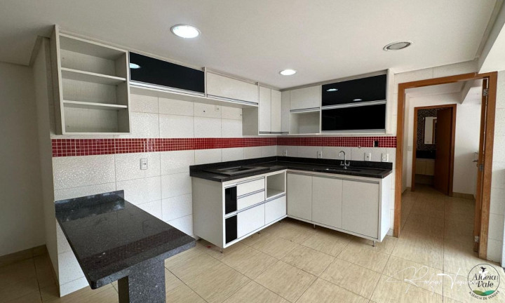 Imagem Sobrado com 7 Quartos à Venda, 400 m² em Residencial Aldeia Do Vale - Goiânia