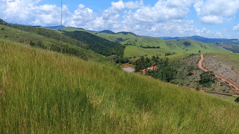 Imagem Chácara à Venda, 200 m² em Centro - Paraibuna Imagem Chácara à Venda, 200 m² em Centro - Paraibuna