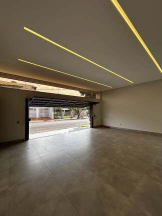 Imagem Casa com 4 Quartos à Venda, 240 m² em Centro - Tangará Da Serra Imagem Casa com 4 Quartos à Venda, 240 m² em Centro - Tangará Da Serra
