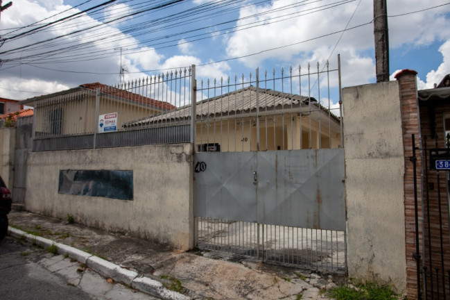 Imagem Casa com 2 Quartos à Venda, 60 m² em Moinho Velho - São Paulo