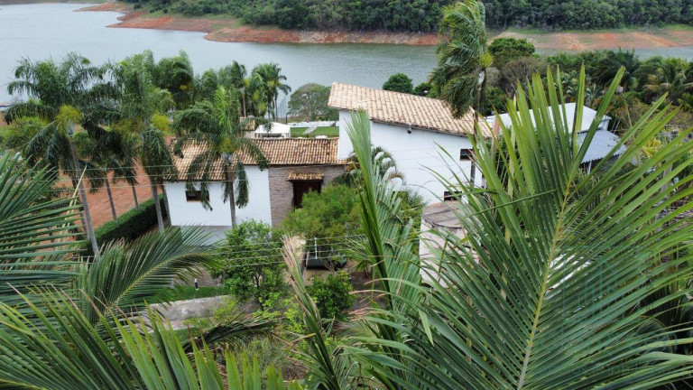 Imagem Chácara com 9 Quartos à Venda, 900 m² em Centro - Joanópolis