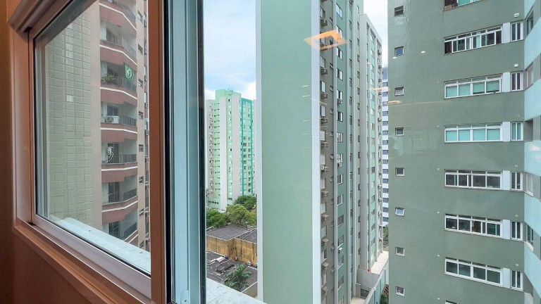 Apartamento com 4 Quartos à Venda, 245 m² em Centro - Maringá