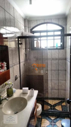 Imagem Sobrado com 3 Quartos à Venda, 153 m² em Jardim Santa Clara - Guarulhos Imagem Sobrado com 3 Quartos à Venda, 153 m² em Jardim Santa Clara - Guarulhos