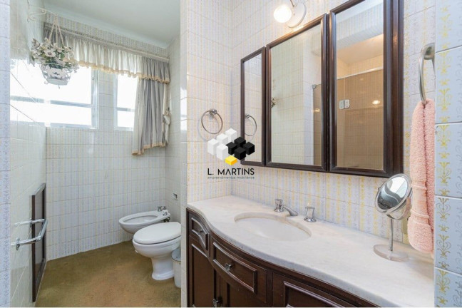 Imagem Apartamento com 4 Quartos à Venda, 277 m² em Auxiliadora - Porto Alegre Imagem Apartamento com 4 Quartos à Venda, 277 m² em Auxiliadora - Porto Alegre